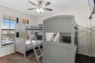 3-Bedroom Getaway! - Davenport - 8