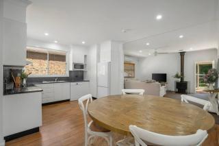 Eve Guesthouse - Uralla - 1