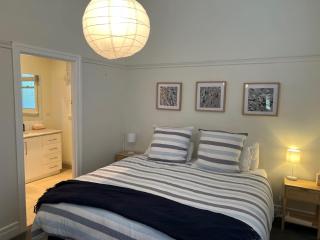 Saltwater Bungalow - WiFi - Robe - 2