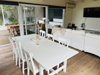 Saltwater Bungalow - WiFi - Robe - 6