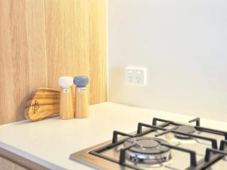 Modern 3 Bed apt near Lidcombe station - 3