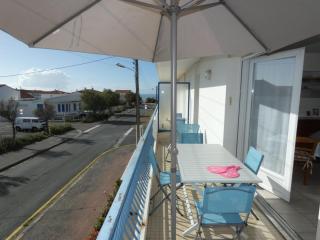 Appartement Confort 2 Ch. - Plage Sud - Balcon Sud, Parking - Accès Direct Plage- 6 Pers. - FR-1-540-4 - Notre-Dame-de-Monts - 0