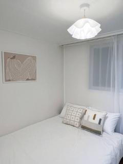 Clean & All new - Songridan-gil, Seokchon Lake, Lotte World, KSPO Dome, Olympic Park, Han River, Asan Hospital, Coex - Seul - 5