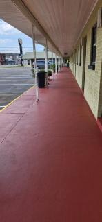 RIVIERa MOTEL - - 7