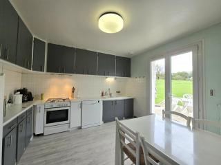 Maison Indépendante avec Grand Jardin, Cheminée, Wifi et Équipements de Loisirs à Agonac - FR-1-616-97 - Agonac - 5