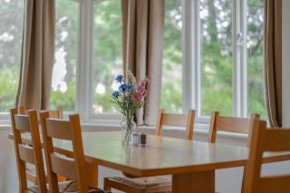 Central Banbury Stay Comfy and Spacious for groups 9 sleeps - Banbury - 3