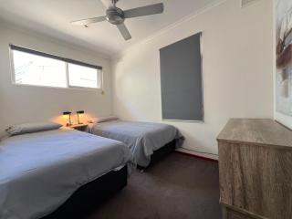TrooBloo Unit by The Pat in Glenelg North - Glenelg - 4