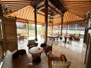 Joglo Bandulan Homestay Jogja - Ngemplak - 6