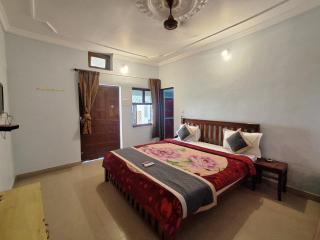Hotel Om Pushkar - 1