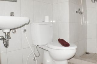 Comfort Living 3BR at Springlake Summarecon Bekasi Apartment By Travelio - Bekasi - 6