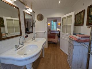 Chambre spacieuse, entrée privée, animaux admis, WiFi - FR-1-590-513 - Presnoy - 3