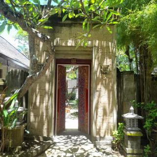 The Royal Beach Seminyak Bali - Seminyak - 7