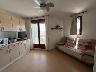 Appartement T2 avec loggia, parking privé et proche plage, Port Leucate - FR-1-81-615 - 3