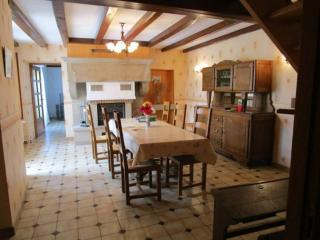 Maison familiale avec cheminée, jardin et WiFi à Esley, Vosges - FR-1-589-743 - - 7