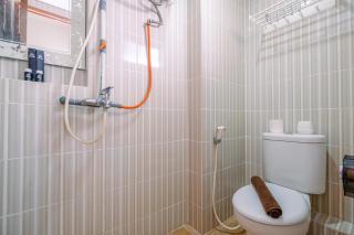 Comfortable and Tidy 2BR at Cinere Resort Apartment By Travelio - 6