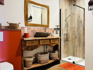 Chambre 4 pers avec piscine chauffée & WiFi - FR-1-591-708 - Faverolles - 1