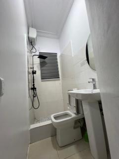 J Gibson suite - Lekki - 7