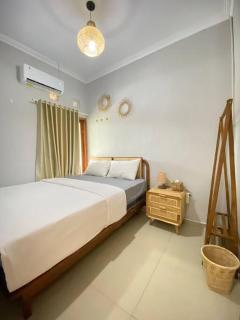 Sedjuk Banguntapan Homestay - Bantul - 4