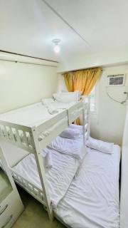 MARIA CONDO 19th Floor Cebu High-Rise Views Room Rental Mandaue - 4