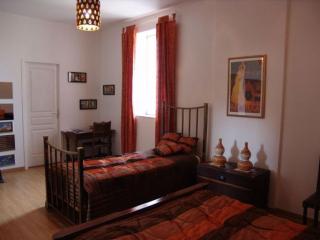 Détente à Montigny : 4 Chambres, Terrasse, Jardin - FR-1-585-154 - - 7