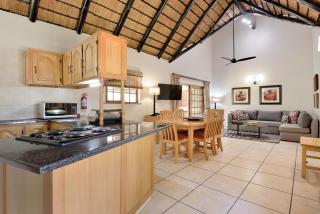 Kruger Park Lodge - Hazyview - 8