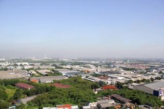 Homey and Tidy Studio at The Oasis Apartment By Travelio - Bekasi - 1