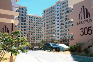Saekyung Condo with Balcony and Pool Near Mactan Airport - Lapu Lapu City - 2