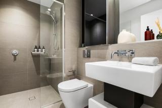 Modern and Stylish Apt In Best Location w Pool and Gym - 1