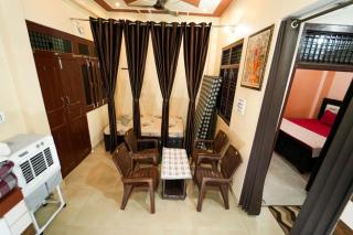 Krishna Kunj Homestay & Resort Ayodhya - 2
