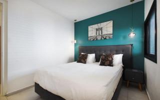 Zebra's Stripe by HolyGuest - Tel Aviv - 1