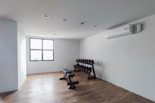 Best Deal and Comfortable 1BR The Alton Apartment By Travelio - Semarang - 4