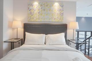 Comfort 1BR at CityLofts Sudirman Apartment By Travelio - 3