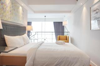 Comfort 1BR at CityLofts Sudirman Apartment By Travelio - 4