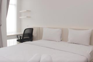 Warm and Cozy Stay Studio at Vasanta Innopark Apartment By Travelio - Bekasi - 0