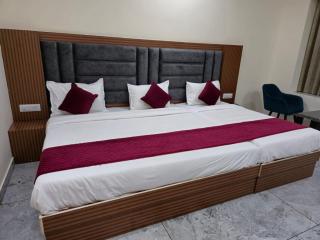 Satya Residency - Katra - 7