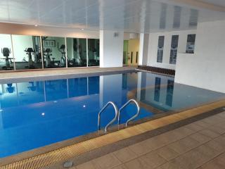 KLCC Elegant Homestay 4BR 12pax - 8