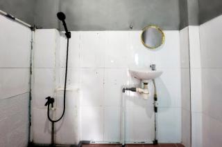 RedDoorz at Marina City Waterfront - Pembunuh - 4