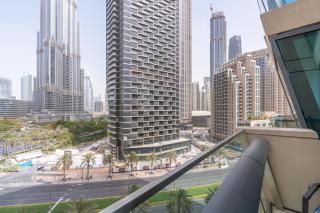 Burj Vista II - Luxury Two Bedroom with Full Burj View - Dubai - 9
