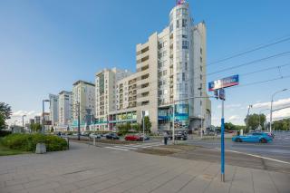 Elegant Apartment with Parking Close to Metro Station by Noclegi Renters - Varsavia - 5