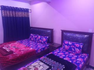 Four Season Guest House - Islamabad - 8