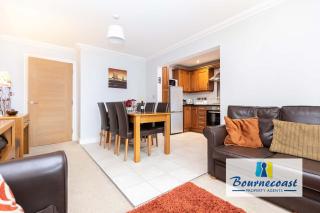 HARTFORD COURT by BOURNECOAST - Holiday Apartment Located Just a Short Walk to the Town Centre or Sandy Beaches - FM3194 - 3