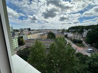 Kolorowy Apartament 3city z Parkingiem w Gdyni by Noclegi Renters - Gdynia - 9