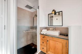 LE MARINE vue mer avec joli terrasse, un rêve pour les couples - Cannes - 6