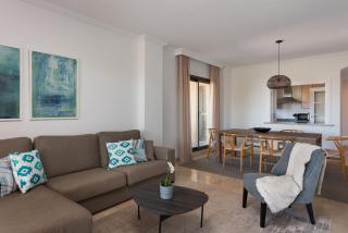 Bright 3-Bedroom with Sunset Views - Estepona - 4