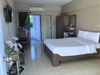Hotel M Rojana Ayutthaya - - 8