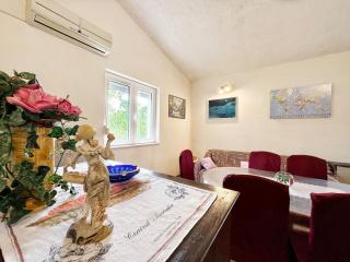 House Tamy - with jacuzzi - 5