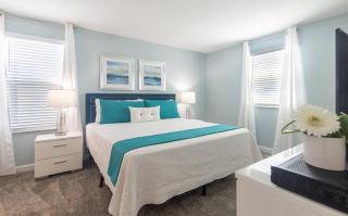 Last Minute Disney Getaway! Private Pool, Hot Tub & Games Room. Book Now! #97657 - Kissimmee - 1