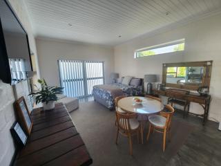 Anthony Accommodation - Stilbaai - 8