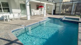 Last Minute Disney Getaway! Private Pool, Hot Tub & Games Room. Book Now! #57277 - Kissimmee - 0