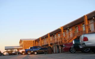 Kansas Country Inn - Oakley - 3